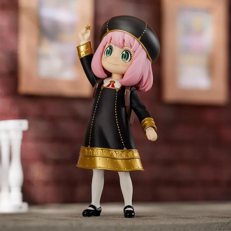 Good Smile Company Spy x Family: Exceed Creative Anya Forger Get a Stella Star Figure