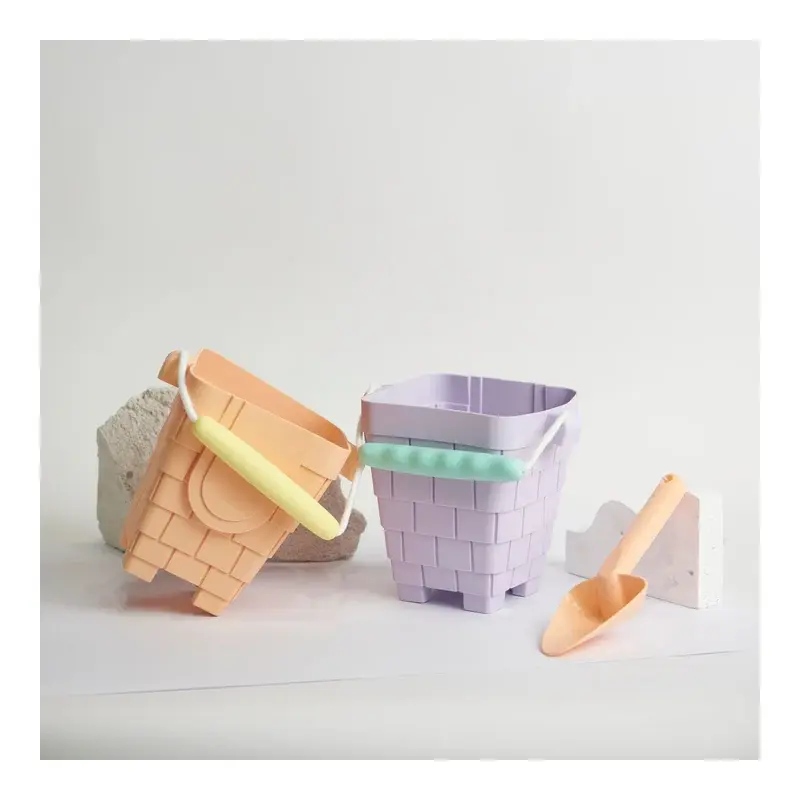 Clovelly Castle Bucket & Spade-