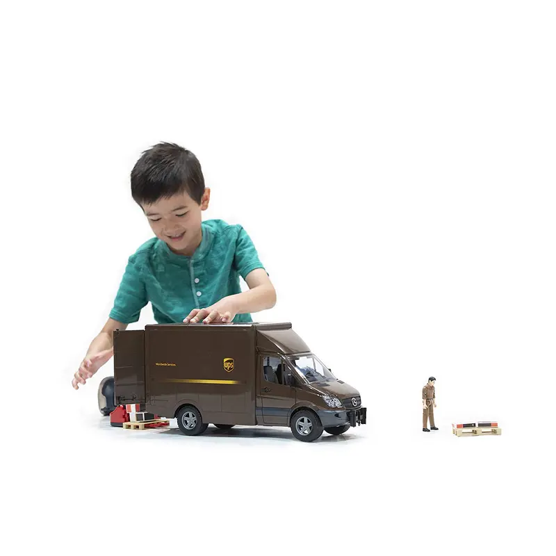 MB Sprinter UPS w driver and accessories